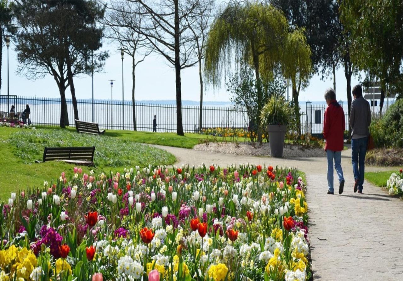 Saint Nazaire - Le Sembat - Proche Mer - Wifi Fibre Exterior foto